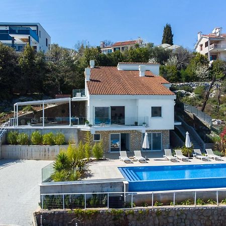 Premium Villa, Heatable Infinity Pool, Jacuzzi And Seaview, Beach And City Just 10Min By Foot Volosko Luaran gambar